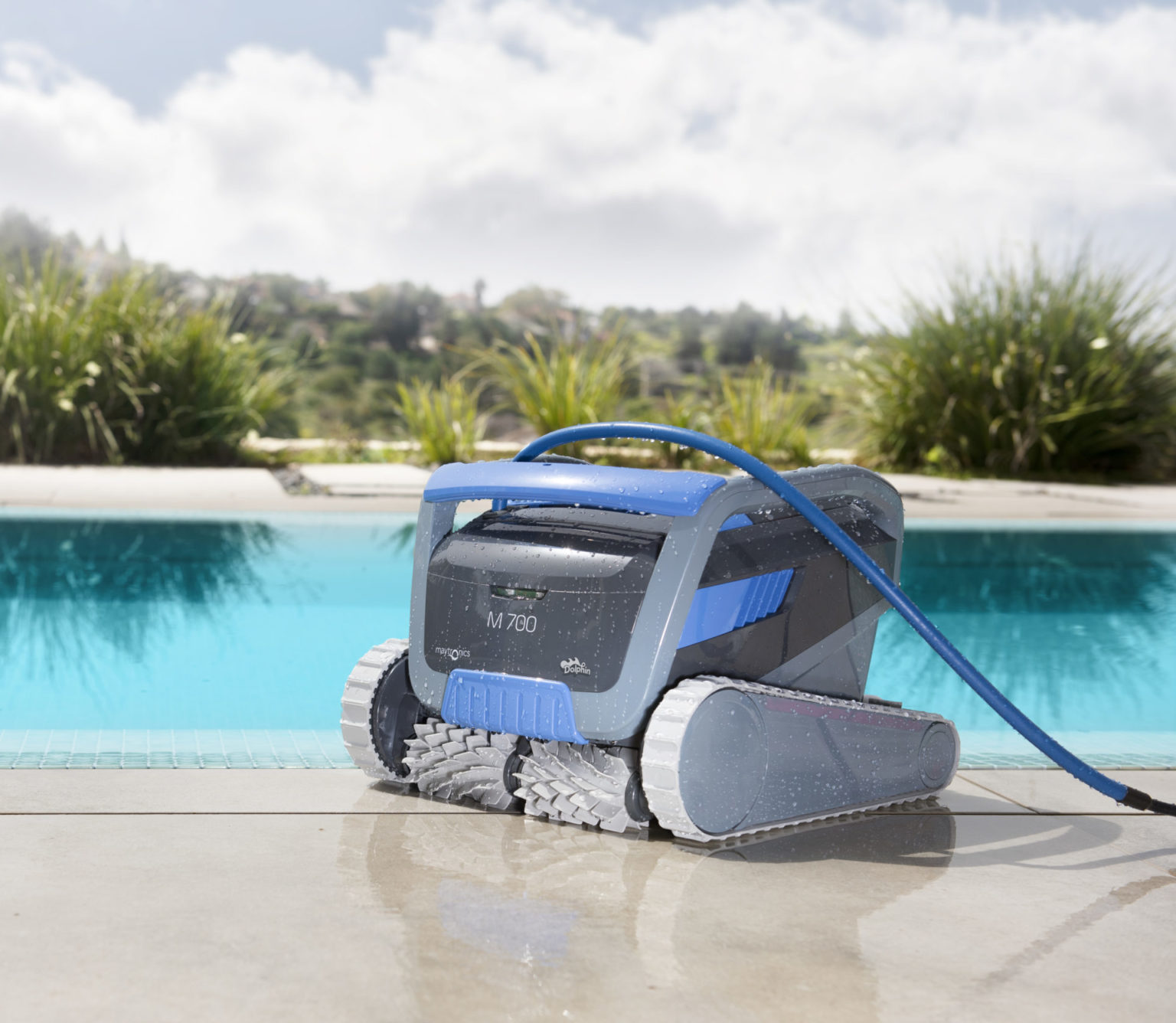 Maytronics M Series Dolphin M700 Robotic Pool Cleaner Pool Robotics